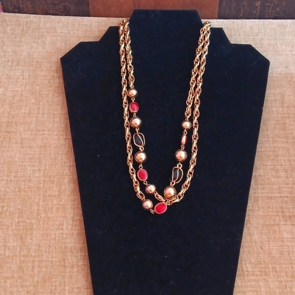 Gold Tone Vintage Black Red Bead Chain Necklace - Picture 2 of 7